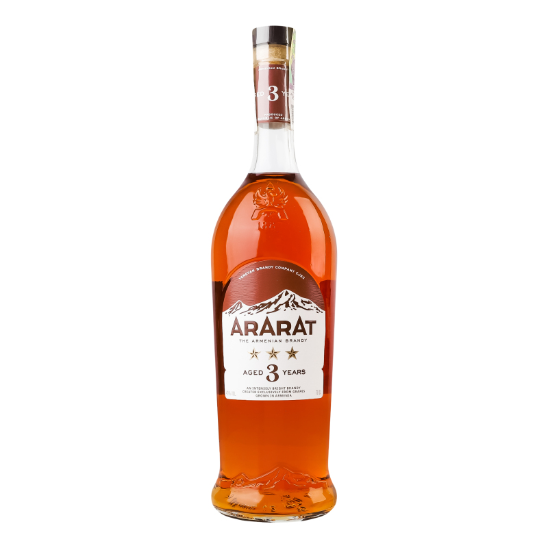 Коньяк АрАрАт 3* 40% 0.7л